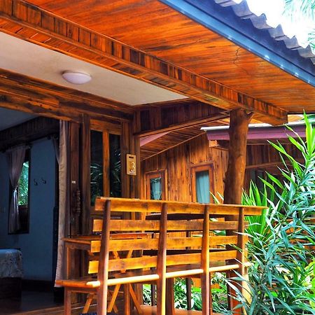 Baansuan Resort Don Sak Bagian luar foto
