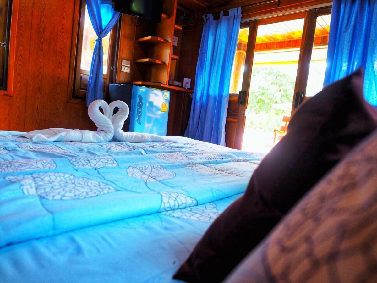 Baansuan Resort Don Sak Bagian luar foto