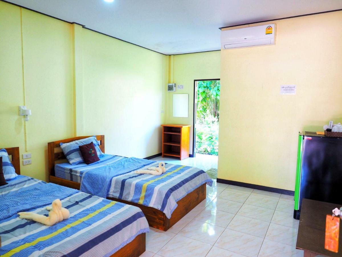 Baansuan Resort Don Sak Bagian luar foto