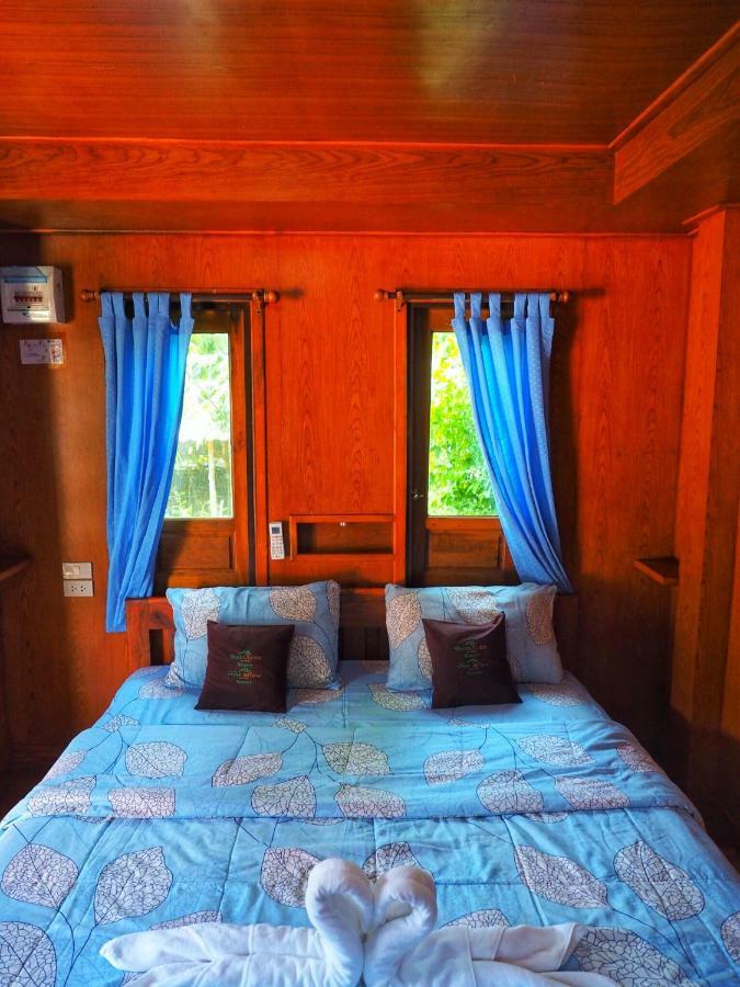 Baansuan Resort Don Sak Bagian luar foto